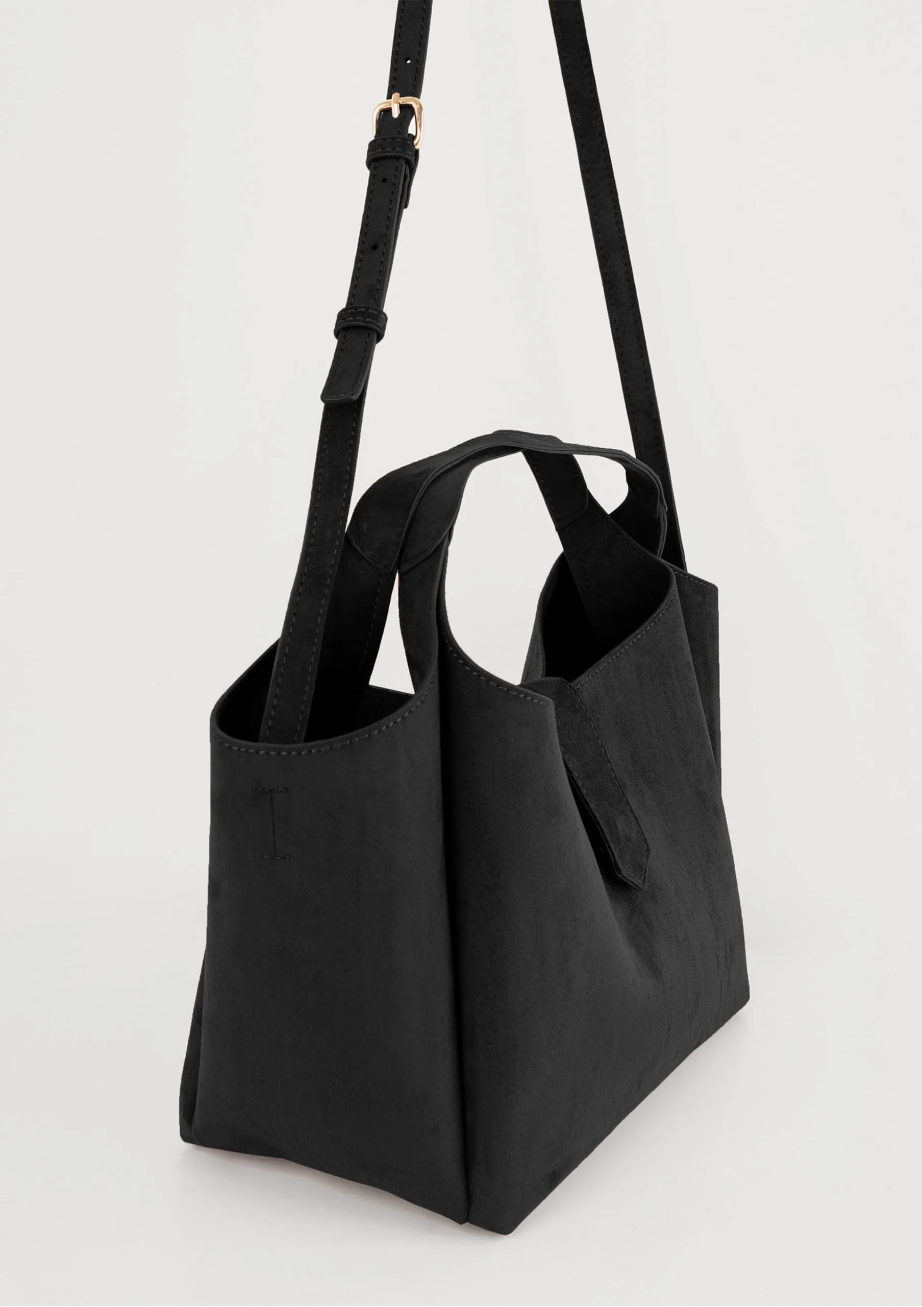 Bolsa Preta Feminina Média Em Suede - Hering - Imagem 2